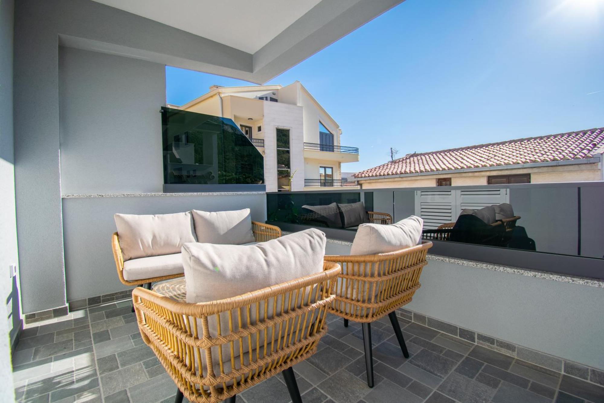 Apartments Hudovernik บาชกาโวดา ภายนอก รูปภาพ